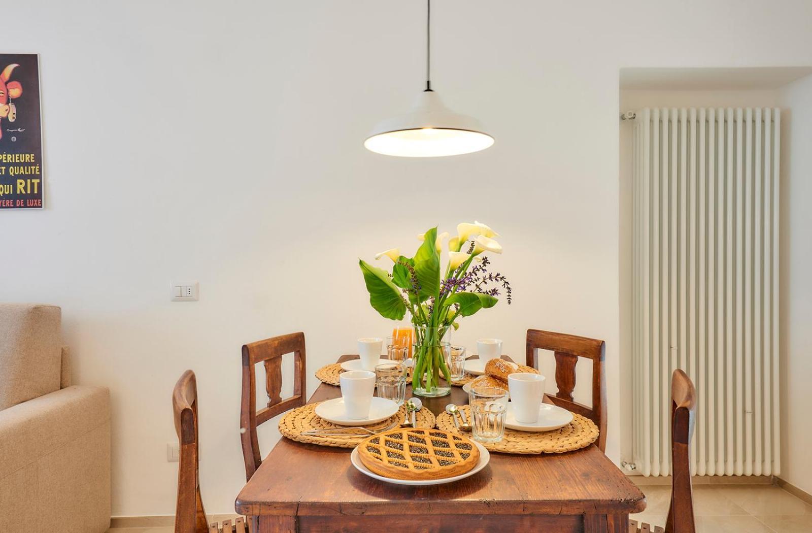 Sisters' House Apartment วาเรนนา ภายนอก รูปภาพ
